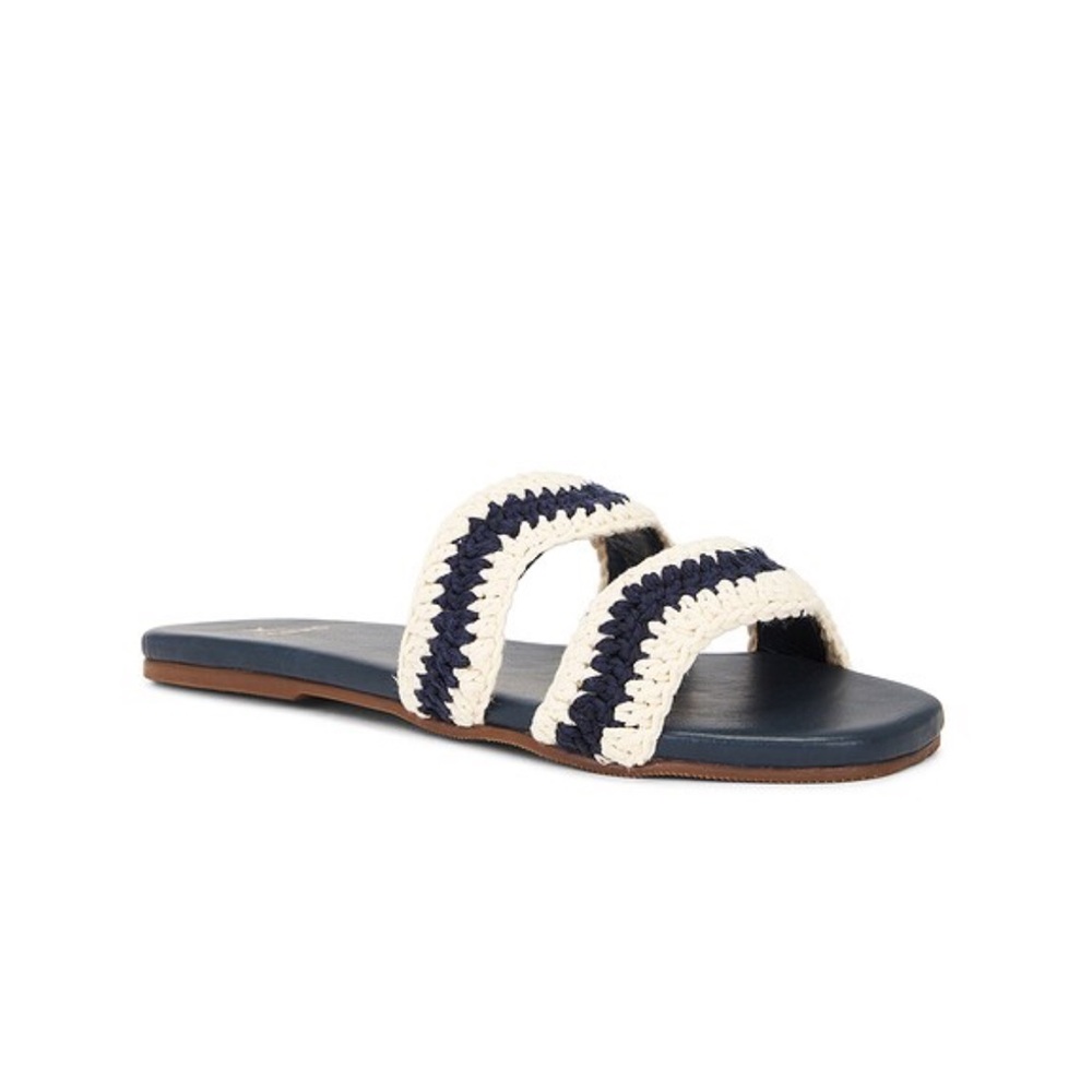 KAANAS Sandal in Navy and Cream
